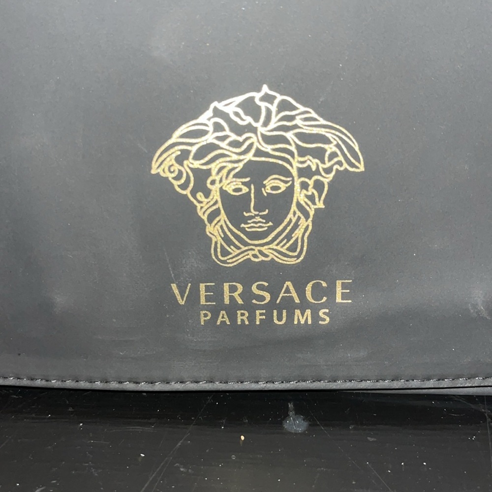 New With dust bag Versace Purse - Picture 2 of 7